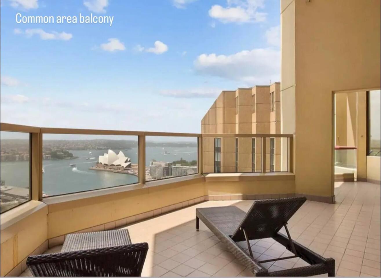 Amazing With Pool, Gym And Sauna Sydney